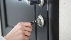 Сертификаты на покупку жилья вручили ещё 13 семьям в Александровском округе