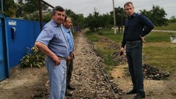 Дорогу к сельхозобъекту обновят в ставропольском селе в рамках госпрограммы