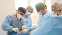 Ставропольские врачи-онкологи проводят «ювелирные» операции с помощью гармонических скальпелей